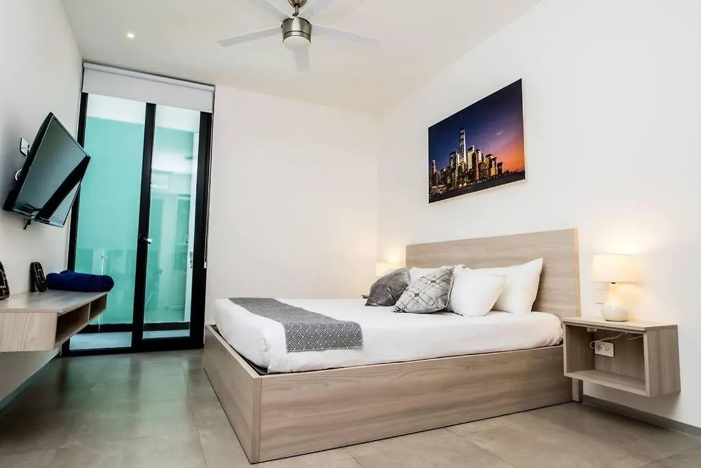 Excellent Location The City Playa del Carmen Appartamento