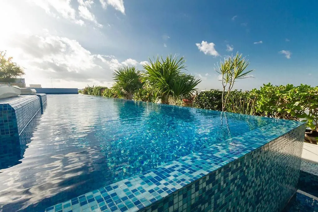 Excellent Location The City Playa del Carmen 0*,